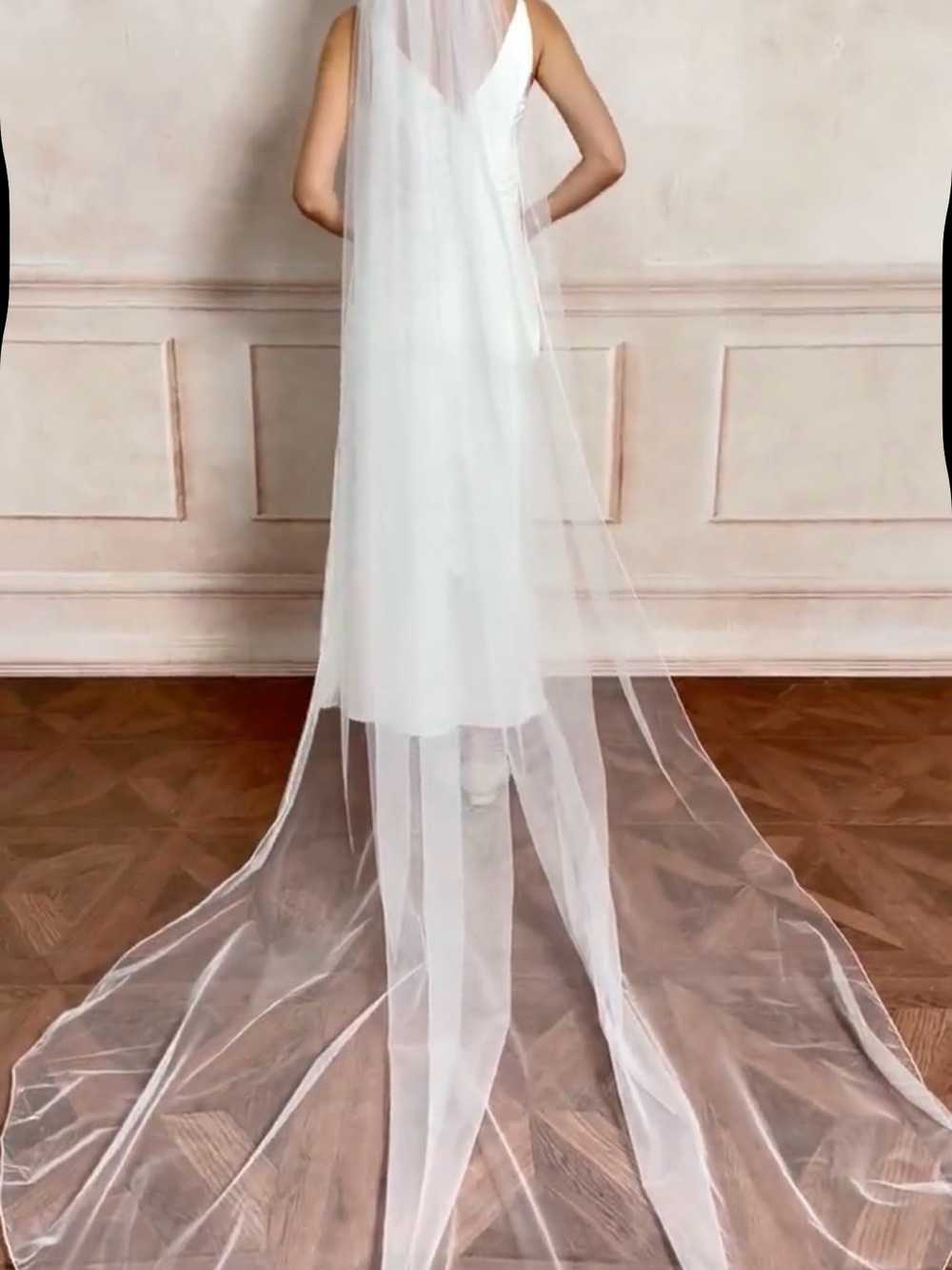 Soft Pencil Edge Wedding Veil, Cathedral Length, new with tags
